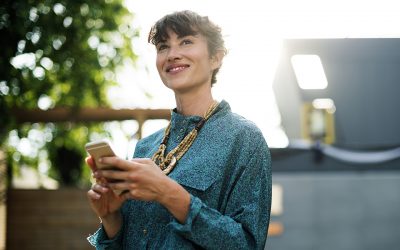 آیا موبایل، احساس خوشبختی شما را زیاد می کند؟