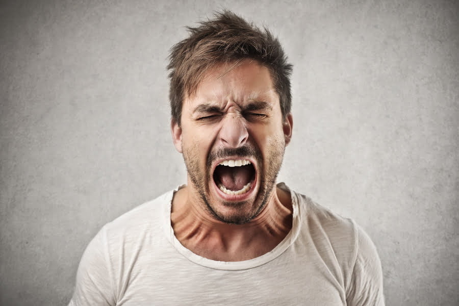 من عصبانی ام : 4 اقدام علمی و عملی برای رهایی از عصبانیت در همان لحظه!