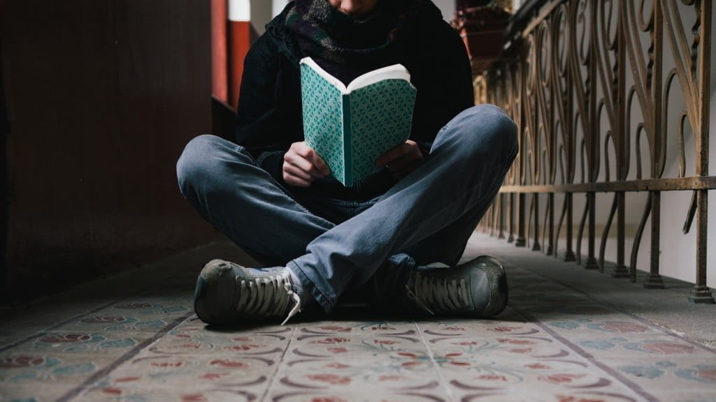 آیا من درونگرا هستم یا اختلال اضطراب اجتماعی دارم؟ : تفاوت این دو را بدانید.