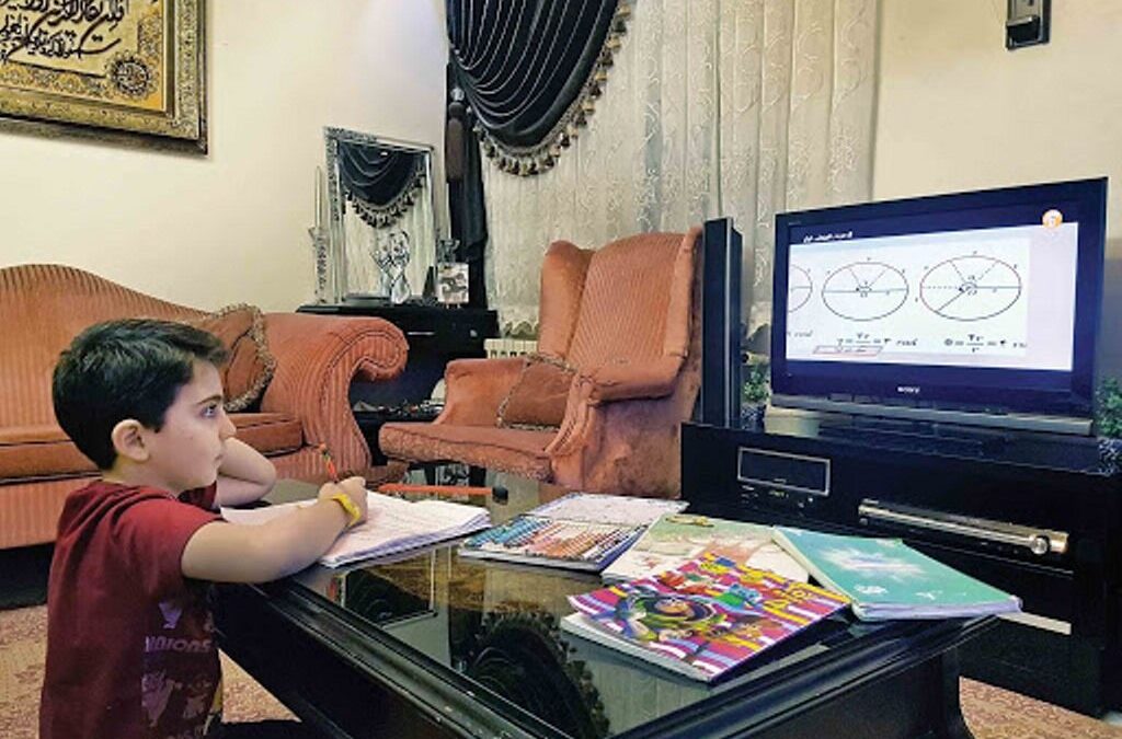 یادگیری از راه دور در دوره کرونا و تاثیر بر میزان و کیفیت خواب
