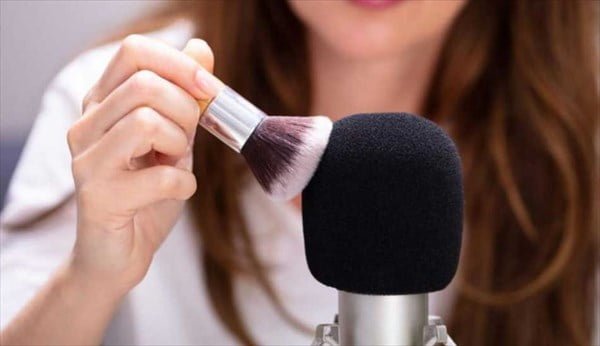 ASMR چیست و چگونه می تواند به خواب شما کمک کند؟