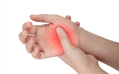 بی حسی دست ها در هنگام خواب: چرا اتفاق می افتد و به چه معناست