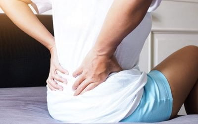چرا وقتی از خواب بیدار می شوم کمرم درد می کند؟