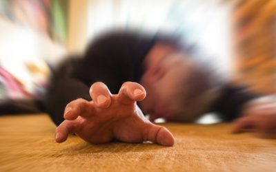 آیا می توانید پیش بینی کنید که شما یا شخص دیگری در شرف تشنج هستید؟