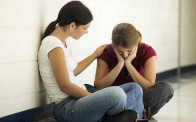 7 نکته برای کمک به یک دوست در شرایط سخت