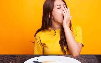 چند ساعت قبل از خواب نباید چیزی خورد؟ آیا با غذا خوردن قبل از خواب چاق می شویم؟
