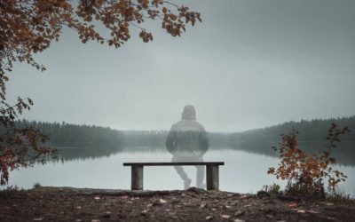 دلم میخواد یه مدت نباشم ناپدید بشم: چرا این احساس را دارید و چه باید کرد؟