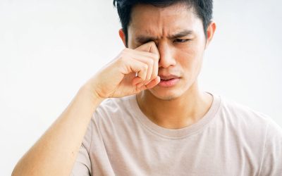 علت پرش پلک چشم راست چیه؟