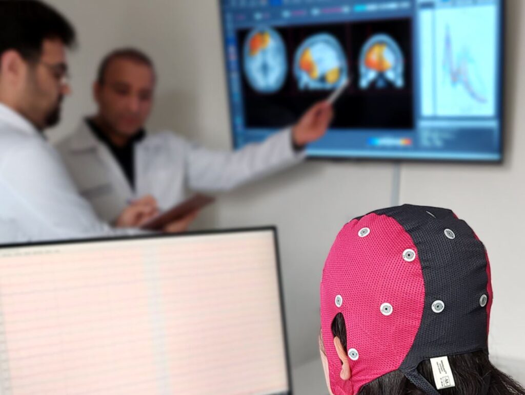 QEEG و هوش مصنوعی (AI/ML) در ADHD (آپدیت ۲۰۲۶): امروز دقیقاً کجای کاریم؟ 1 ثبت QEEG و هوش مصنوعی در شیراز